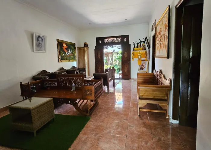 Nirun Garden - Balinese Traditional House In North Bali *