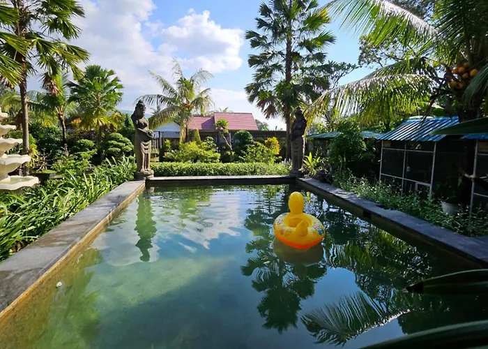 Nirun Garden - Balinese Traditional House In North Bali