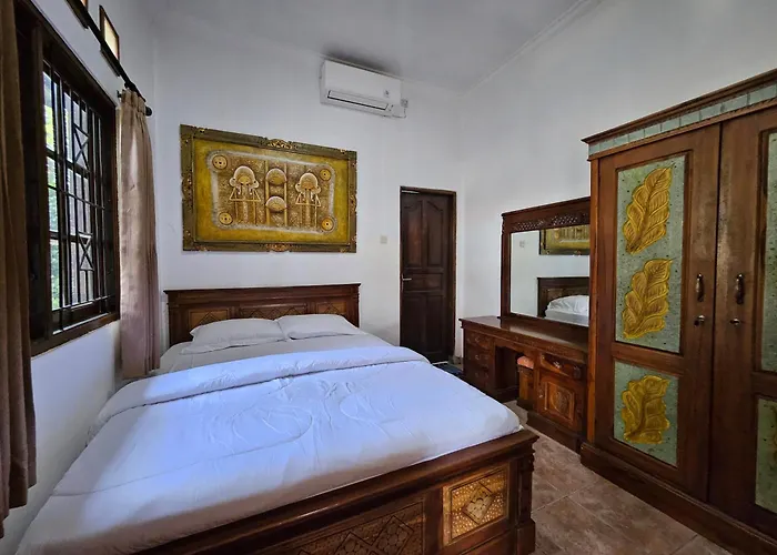 Nirun Garden - Balinese Traditional House In North Bali ヴィラ Ambengan