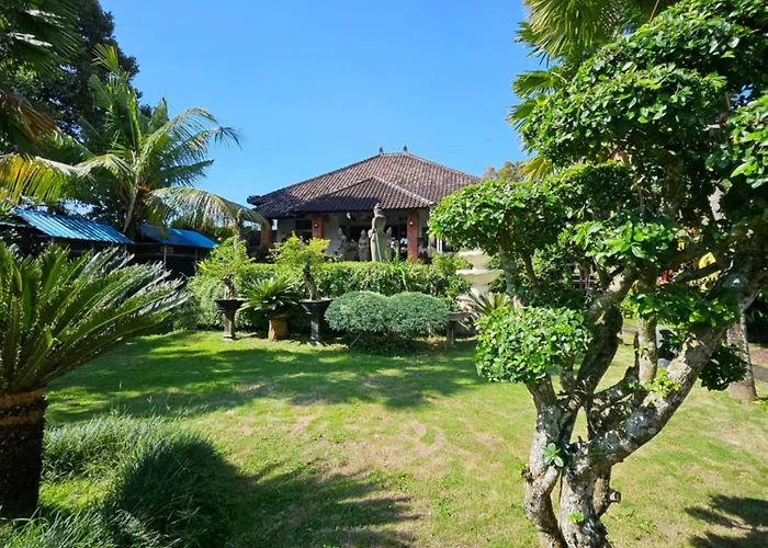 ヴィラ Nirun Garden - Balinese Traditional House In North Bali